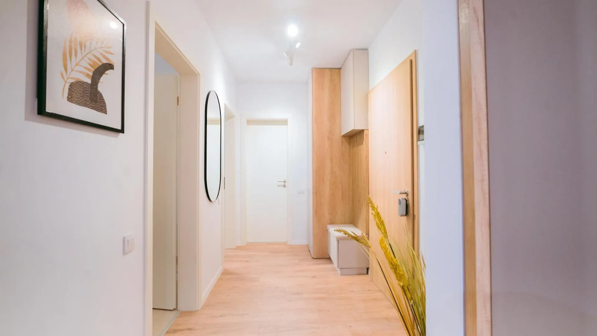 Metropolitan Marvel Apartment Bucharest Romania